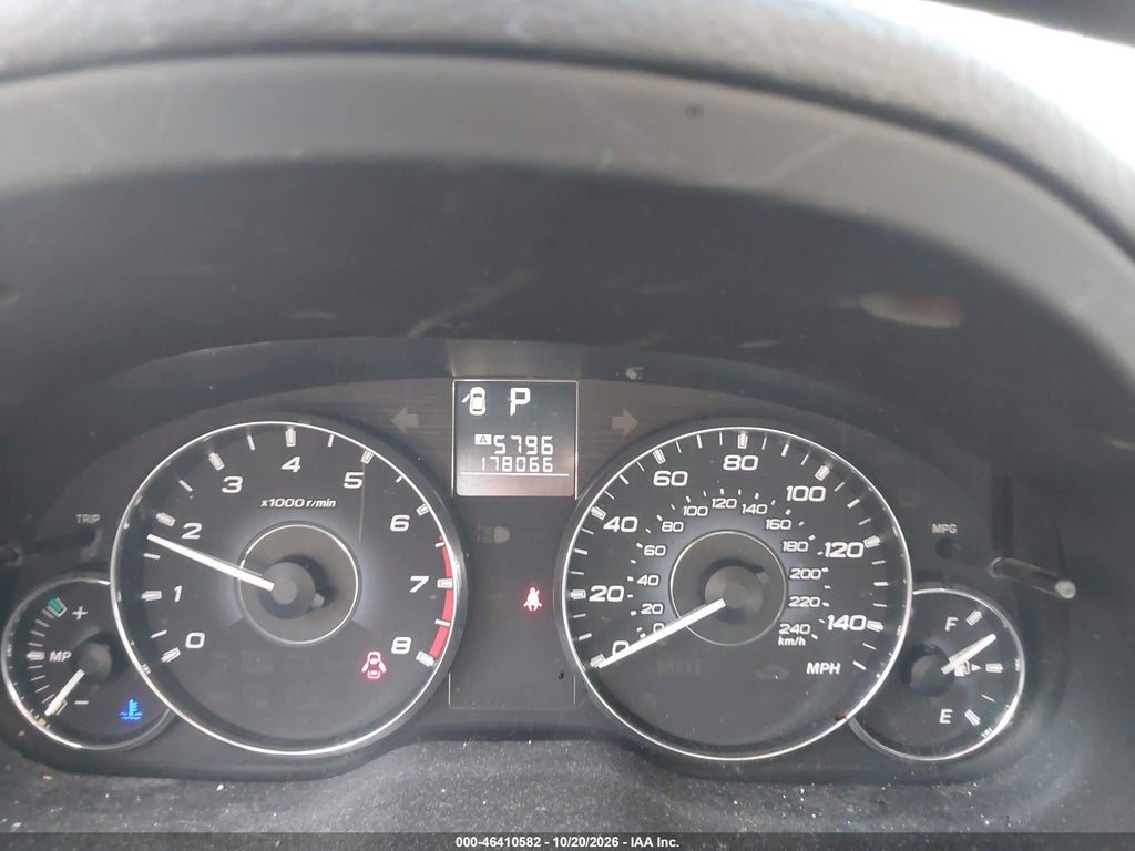 2011 Subaru Outback 2.5I Limited photo 7