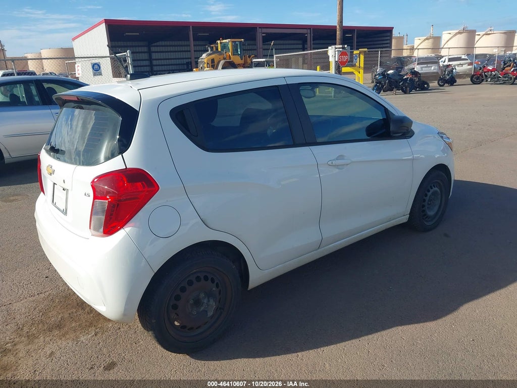 2016 Chevrolet Spark LS CVT photo 4