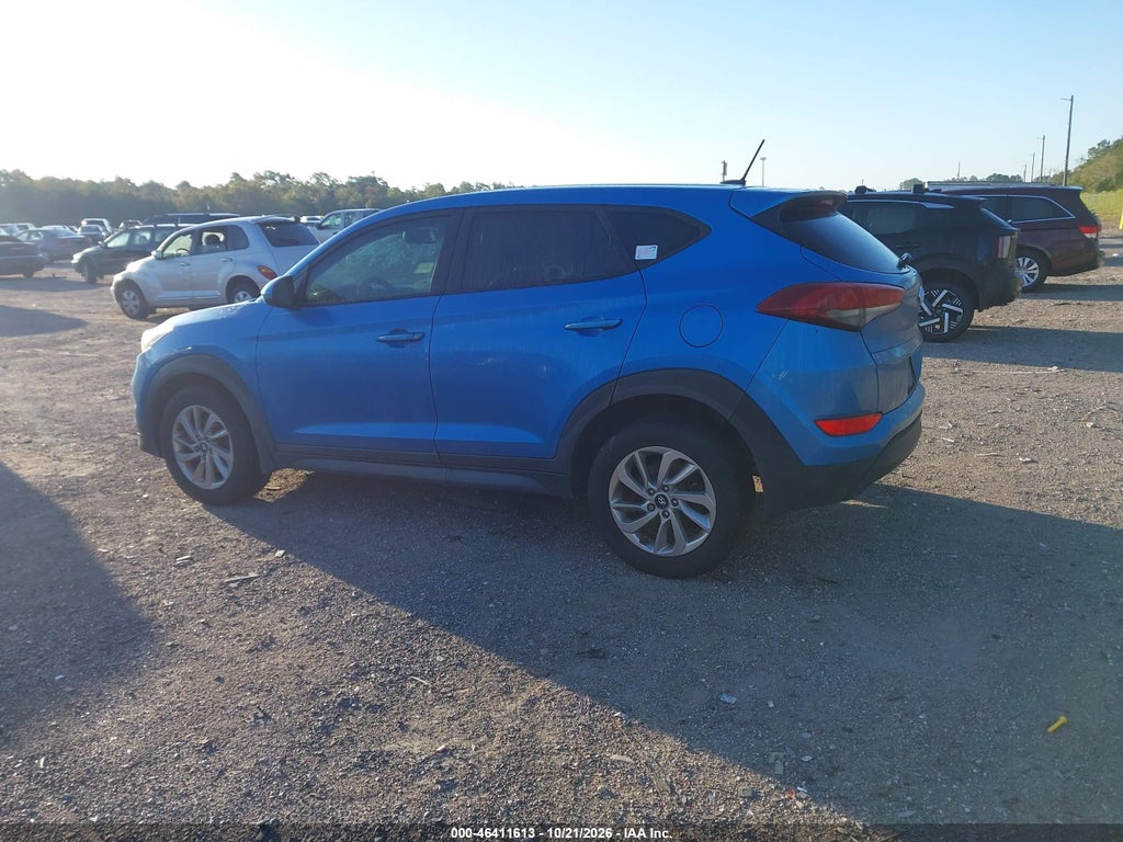 2017 Hyundai Tucson SE photo 3