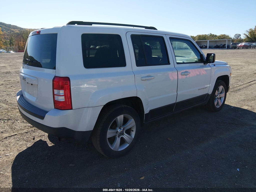2015 Jeep Patriot Sport photo 4