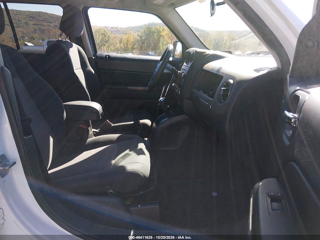 2015 Jeep Patriot Sport photo 5