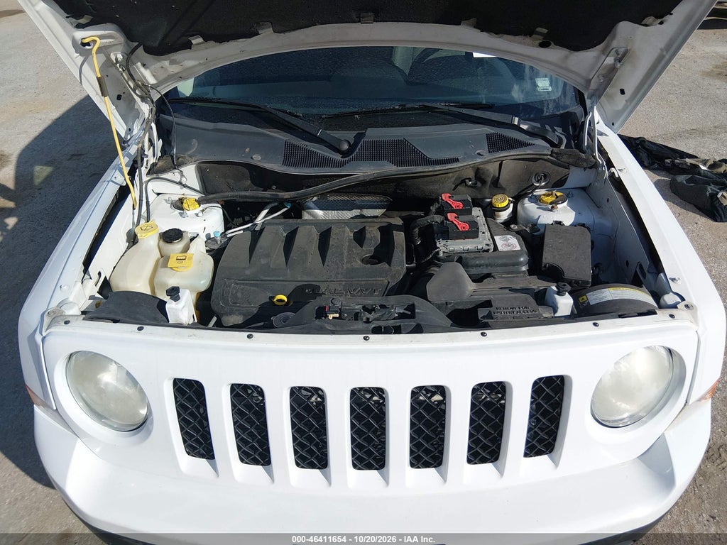 2013 Jeep Patriot Latitude photo 10