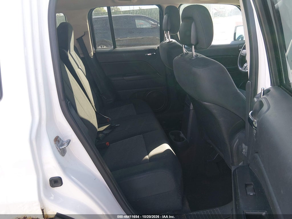 2013 Jeep Patriot Latitude photo 8
