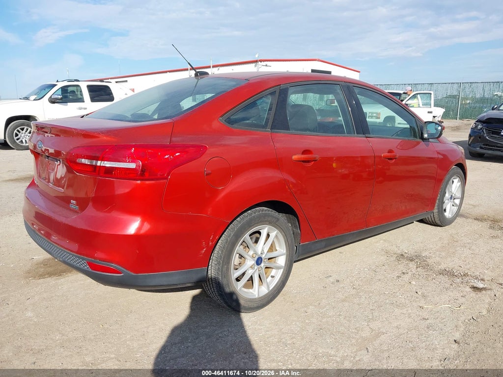 2018 Ford Focus SE photo 4