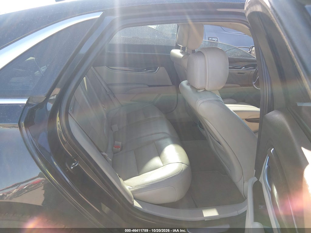 2013 Cadillac XTS Luxury photo 8