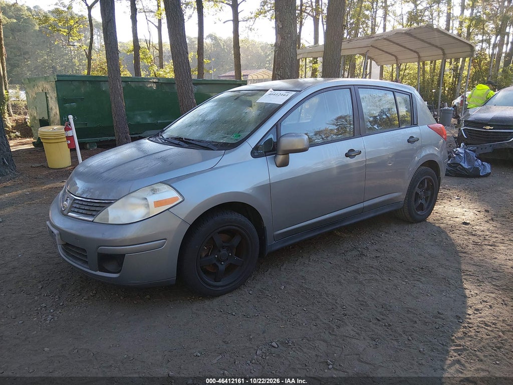 2009 Nissan Versa 1.8S photo 2