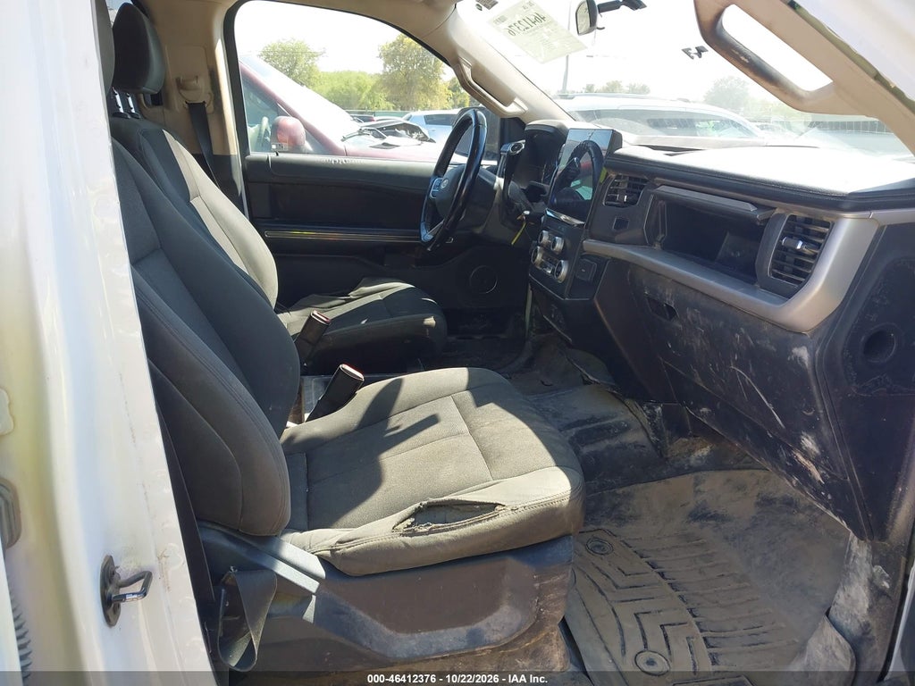 2024 Ford Expedition XL MAX photo 5