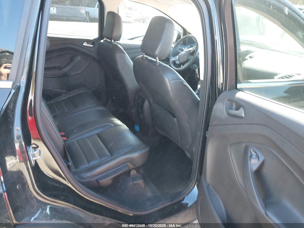 2018 Ford Escape SEL photo 8
