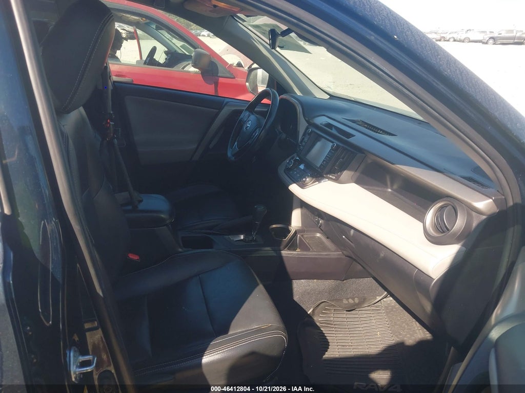 2018 Toyota RAV4 XLE photo 5