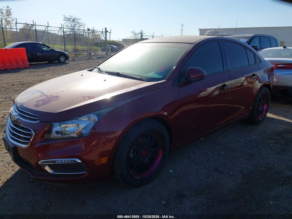 2015 Chevrolet Cruze LTZ photo 2