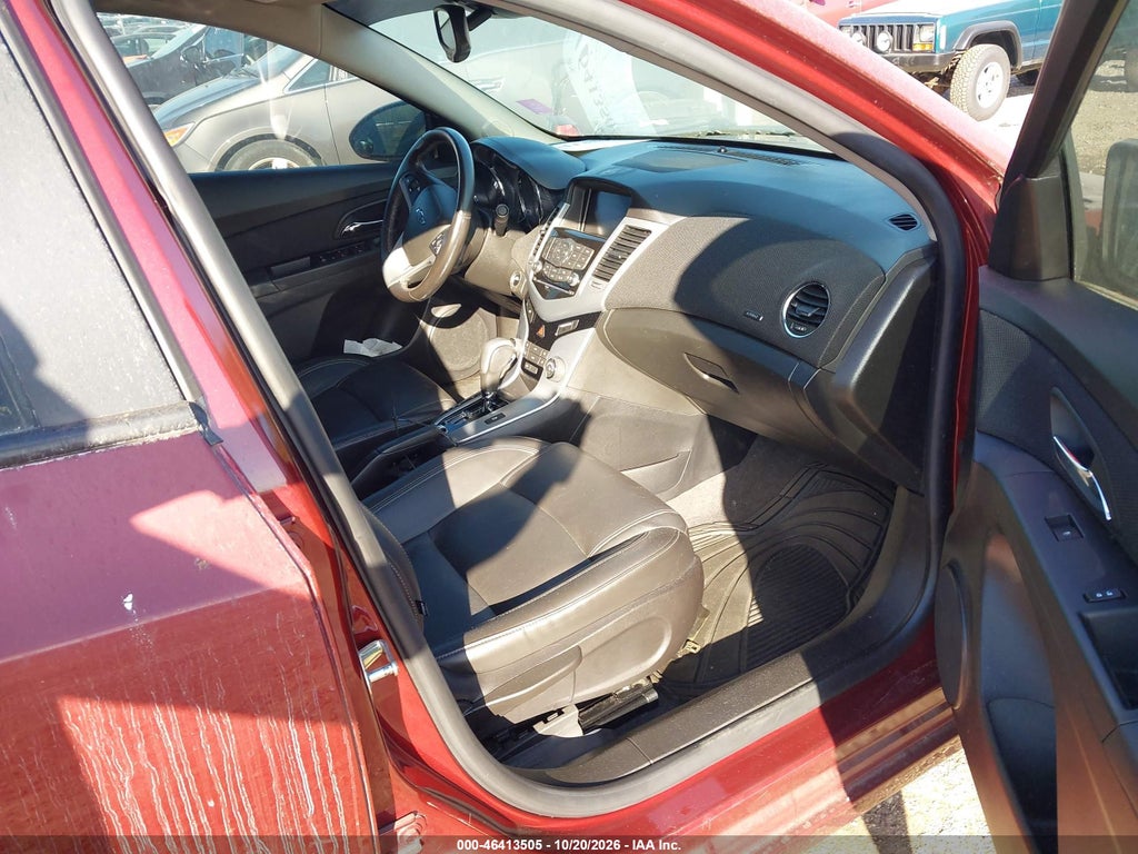 2015 Chevrolet Cruze LTZ photo 5