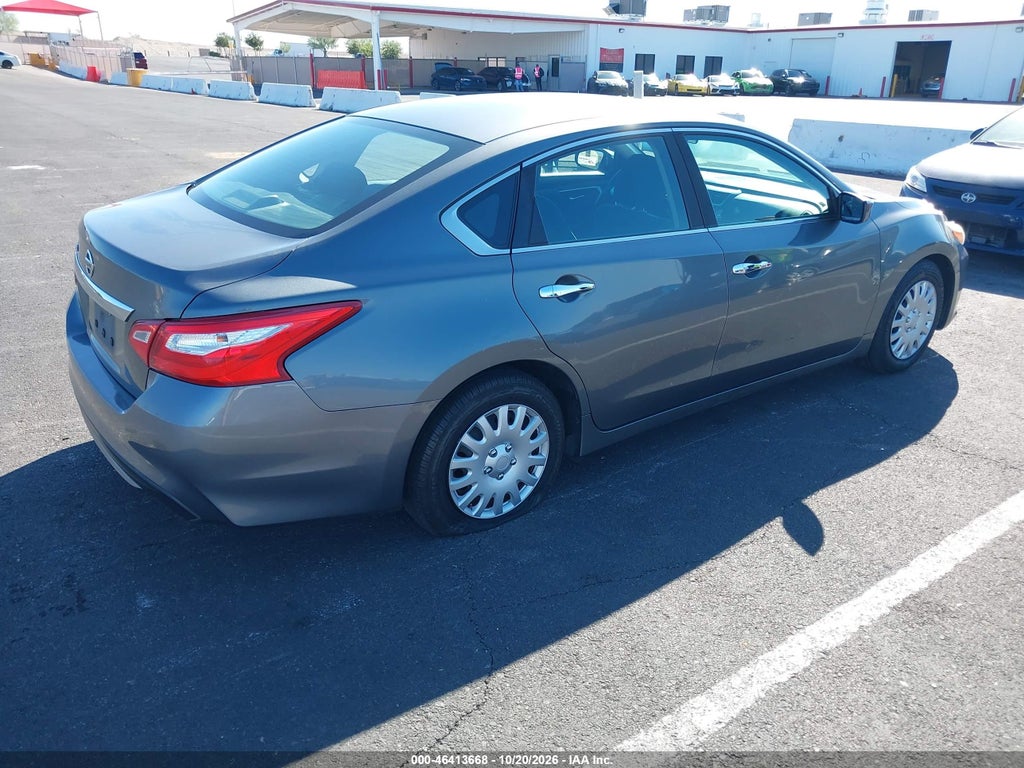 2017 Nissan Altima 2.5 S photo 4