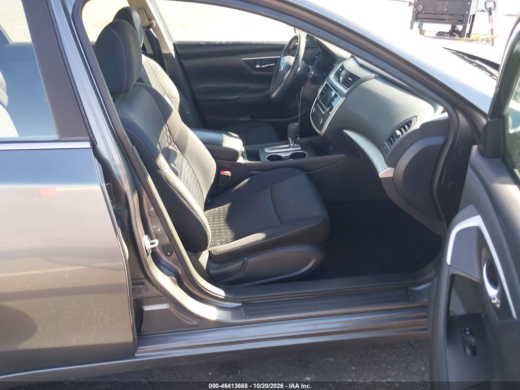 2017 Nissan Altima 2.5 S photo 5