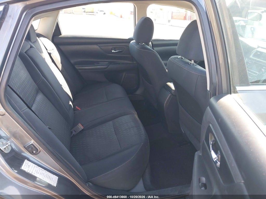 2017 Nissan Altima 2.5 S photo 8