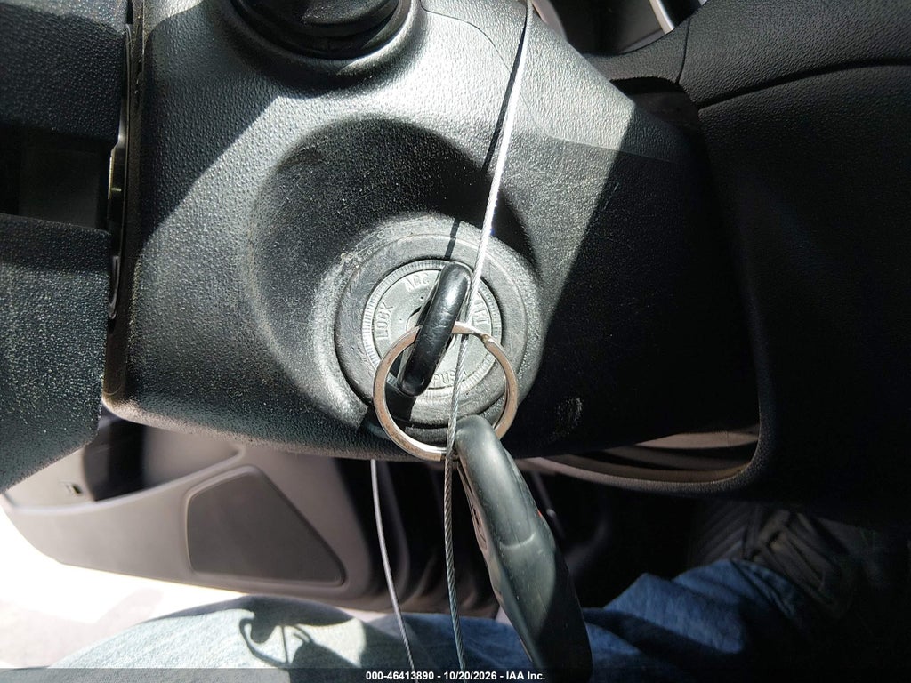 2010 Hyundai Genesis 2.0T photo 11