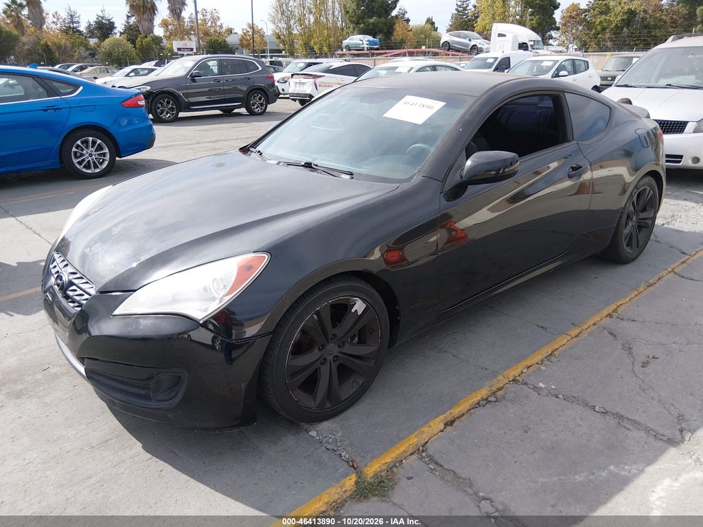 2010 Hyundai Genesis 2.0T photo 2