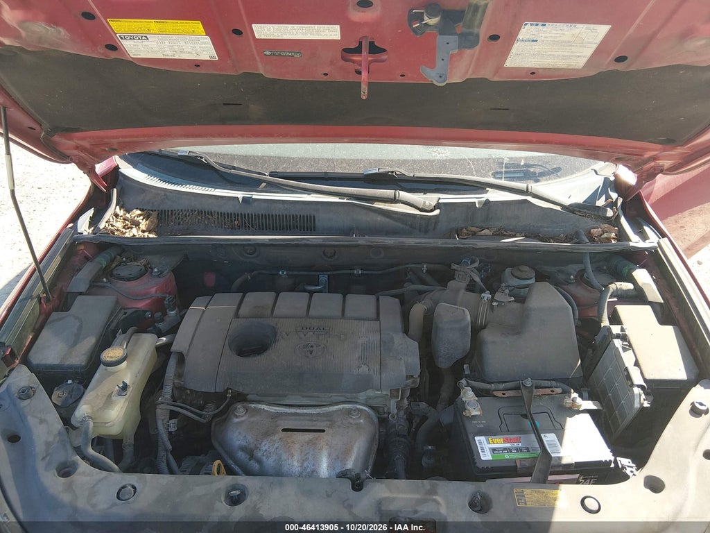 2011 Toyota RAV4 photo 10