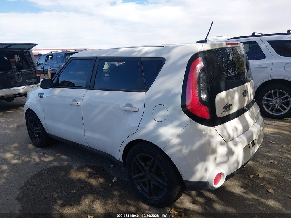 2015 Kia Soul ! photo 3