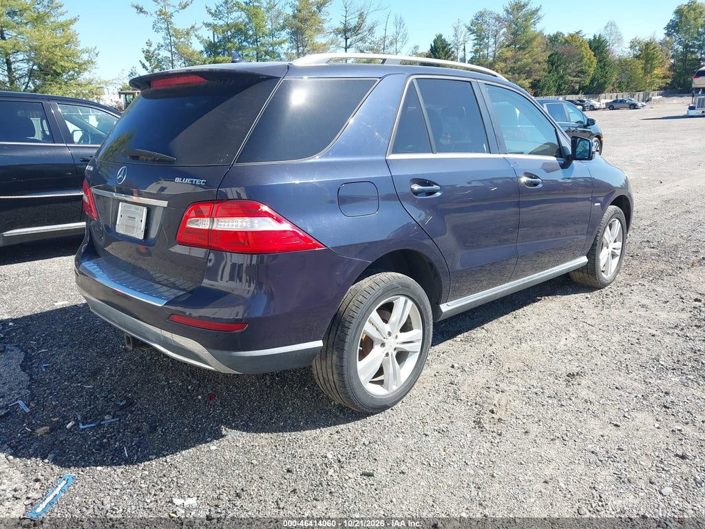 2012 Mercedes-Benz ML 350 Bluetec 4MATIC photo 4