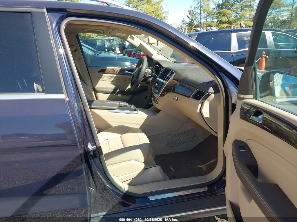 2012 Mercedes-Benz ML 350 Bluetec 4MATIC photo 5