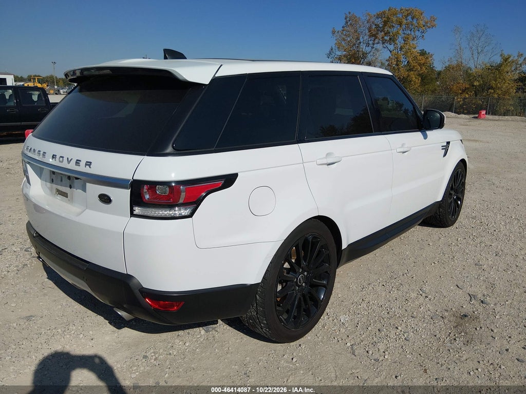 2017 Land Rover Range Rover Sport 3.0L V6 Supercharged HSE photo 4