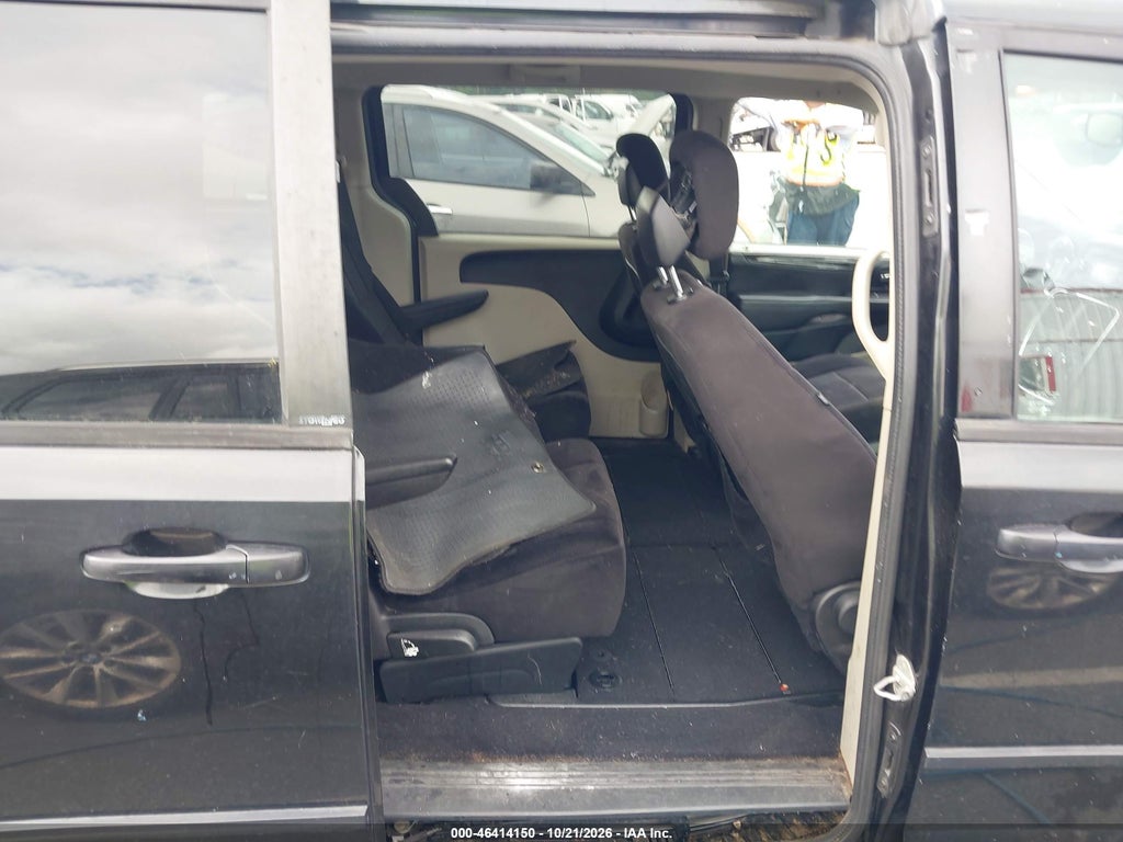 2013 Dodge Grand Caravan SE photo 8