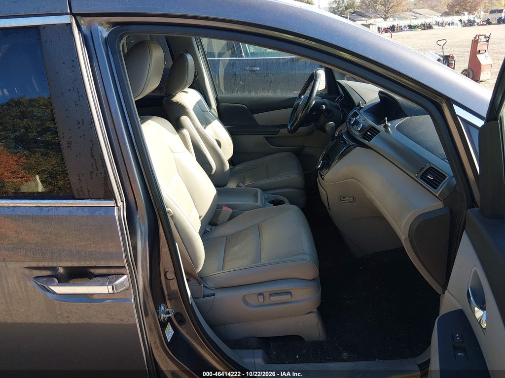 2015 Honda Odyssey EX-L photo 5