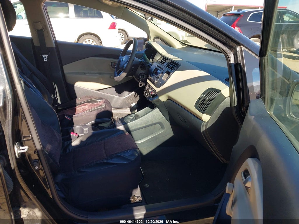 2013 Kia RIO LX photo 5