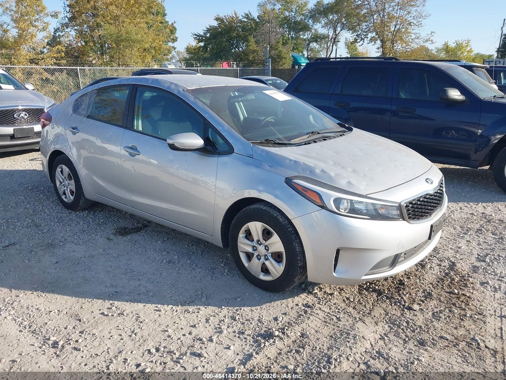 2018 Kia Forte LX photo 1