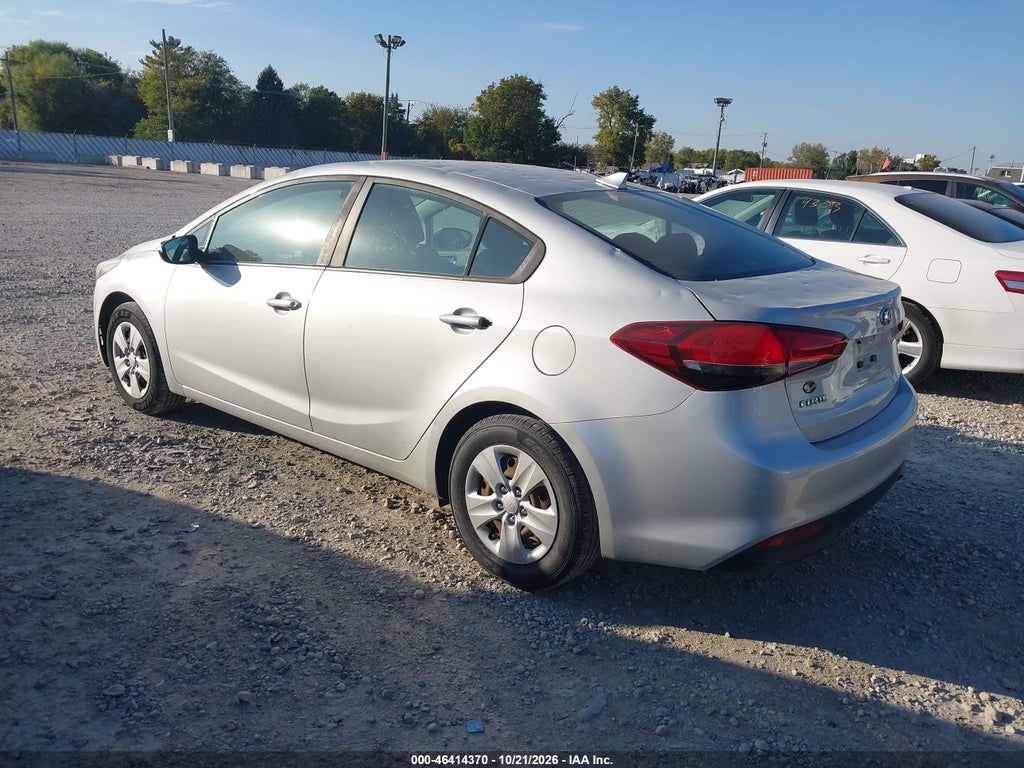 2018 Kia Forte LX photo 3