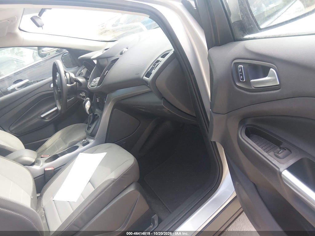 2015 Ford Escape SE photo 5
