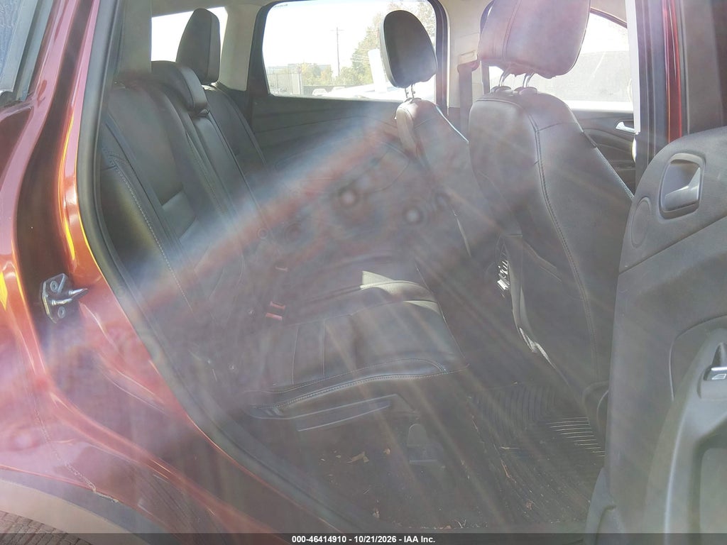 2015 Ford Escape Titanium photo 8