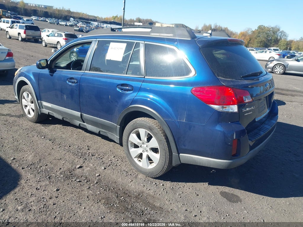 2011 Subaru Outback 2.5I Limited photo 3