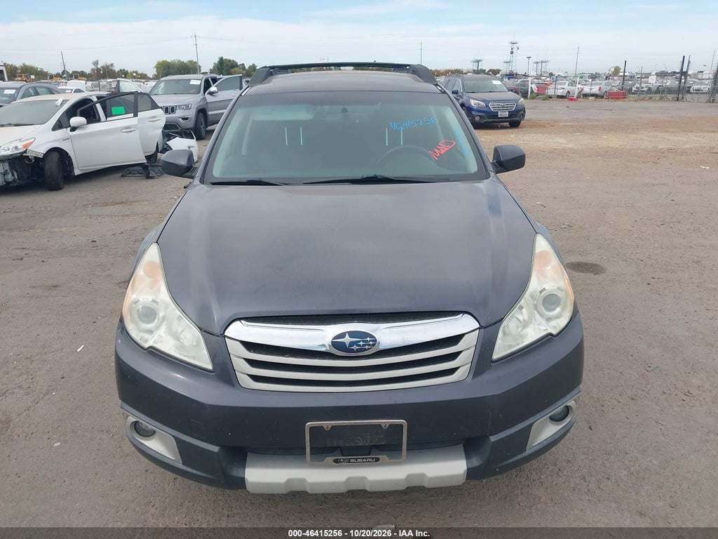 2011 Subaru Outback 2.5I Limited photo 6