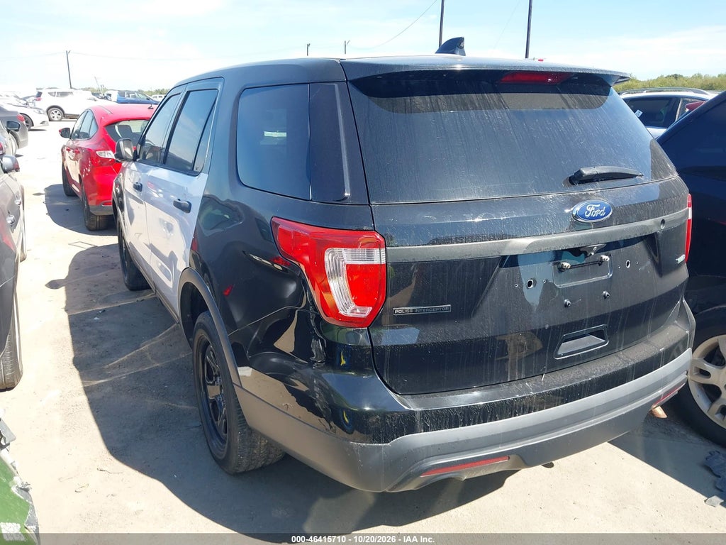 2016 Ford Utility Police Interceptor photo 3