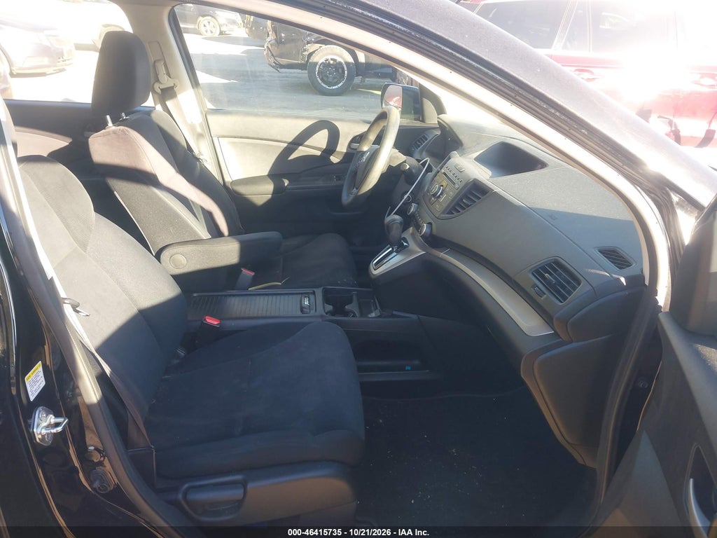 2014 Honda CR-V LX photo 5