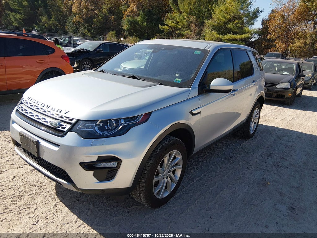 2018 Land Rover Discovery Sport HSE photo 2