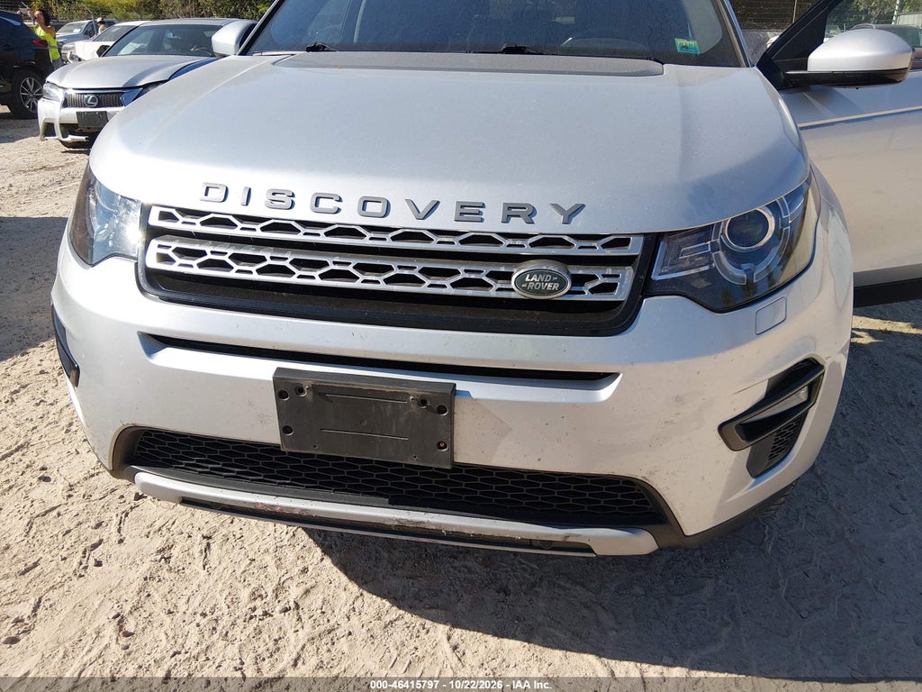 2018 Land Rover Discovery Sport HSE photo 6