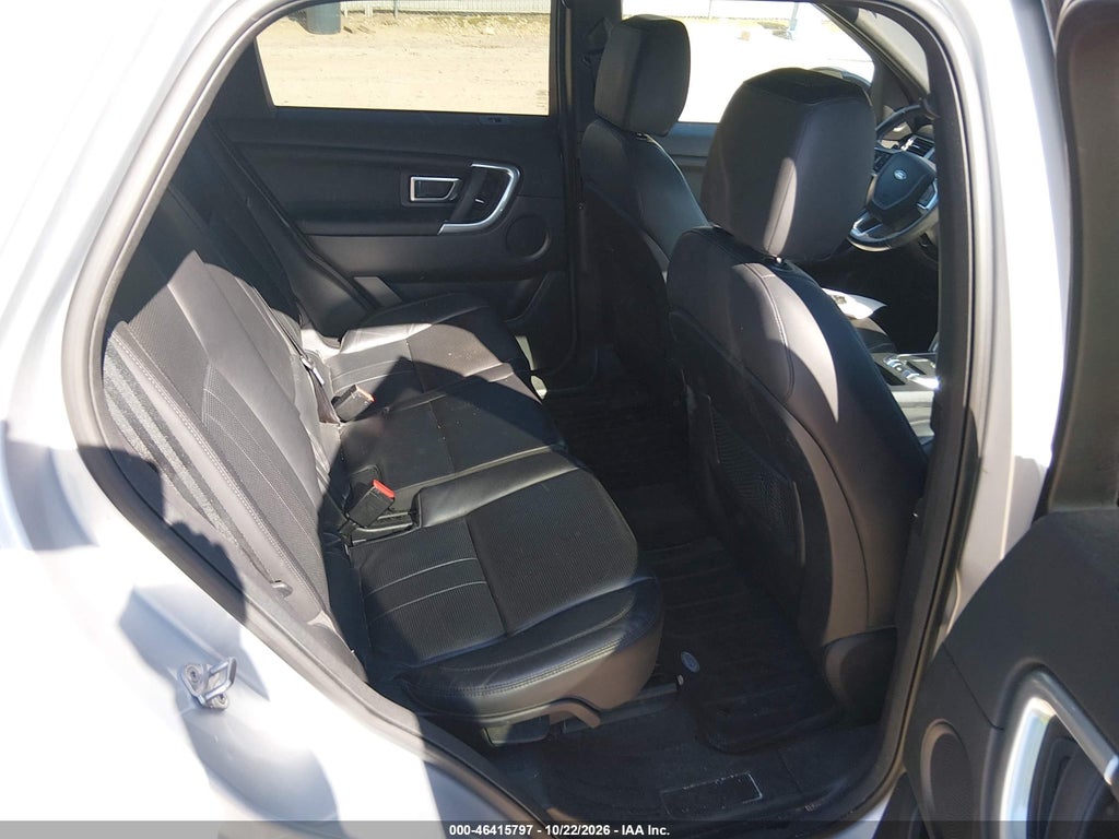 2018 Land Rover Discovery Sport HSE photo 8