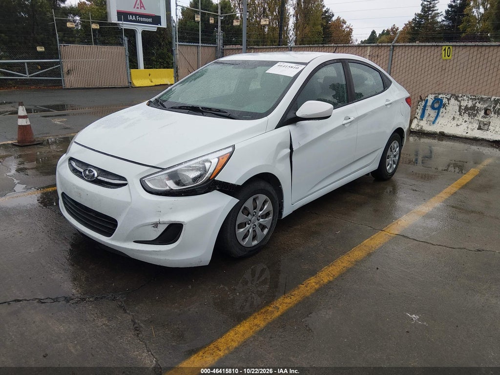 2017 Hyundai Accent SE photo 2