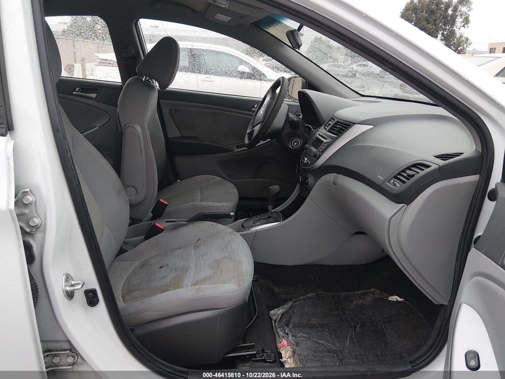 2017 Hyundai Accent SE photo 5