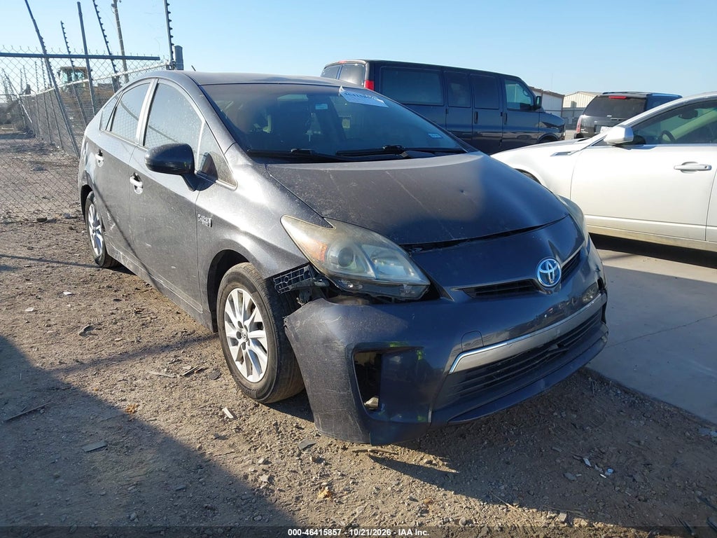 2013 Toyota Prius Plug-IN photo 1