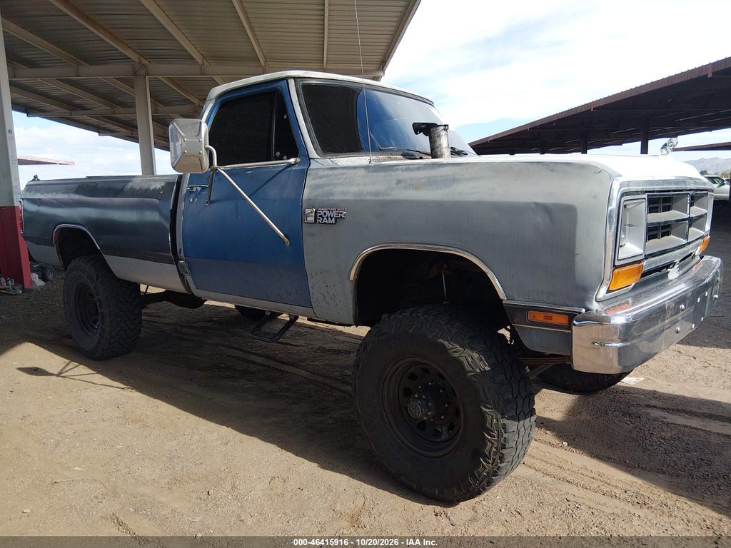1990 Dodge W-Series W200/W250 photo 1