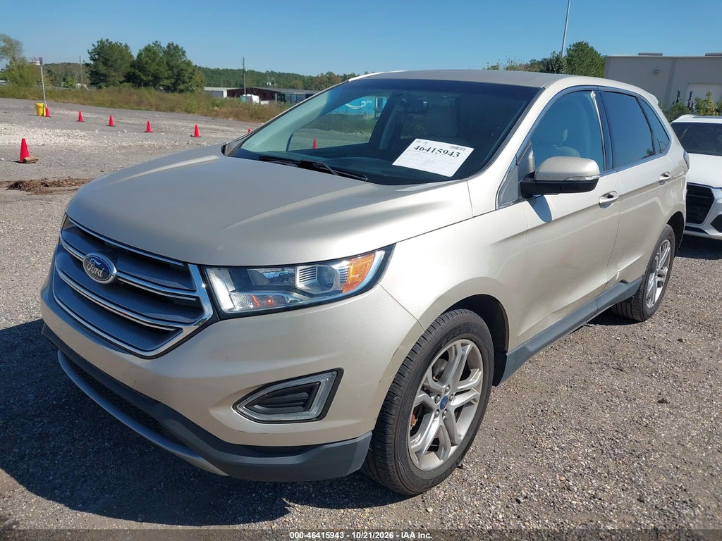 2017 Ford Edge Titanium photo 2