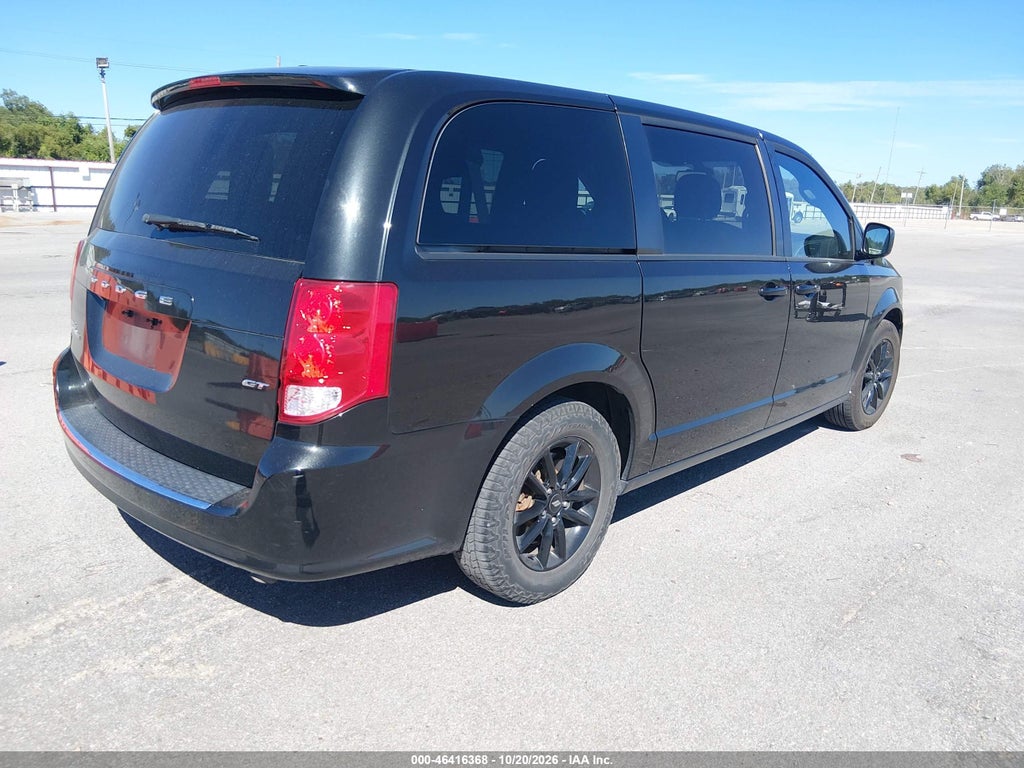 2020 Dodge Grand Caravan GT photo 4
