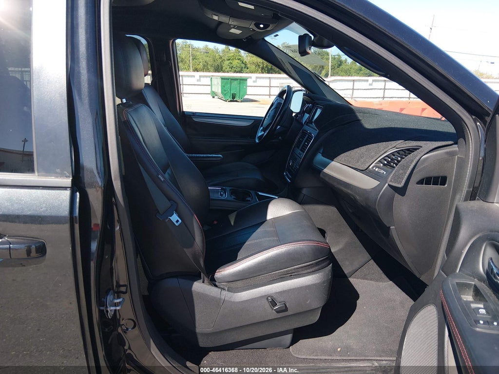 2020 Dodge Grand Caravan GT photo 5