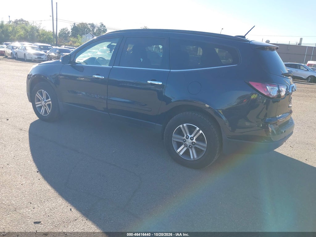 2017 Chevrolet Traverse 1LT photo 3