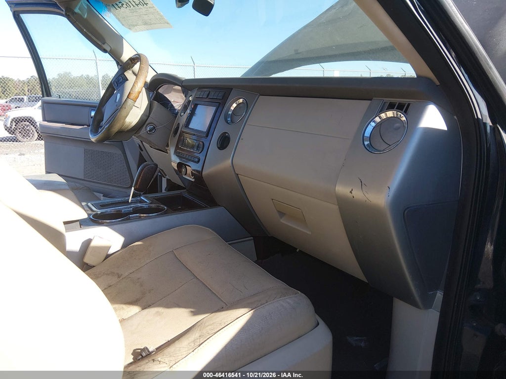 2007 Ford Expedition Limited photo 5