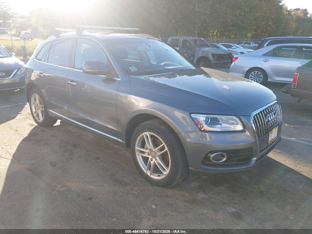 2015 Audi Q5 2.0T Premium photo 1