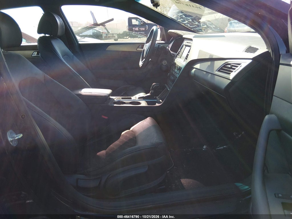 2017 Hyundai Sonata Sport 2.0T photo 5